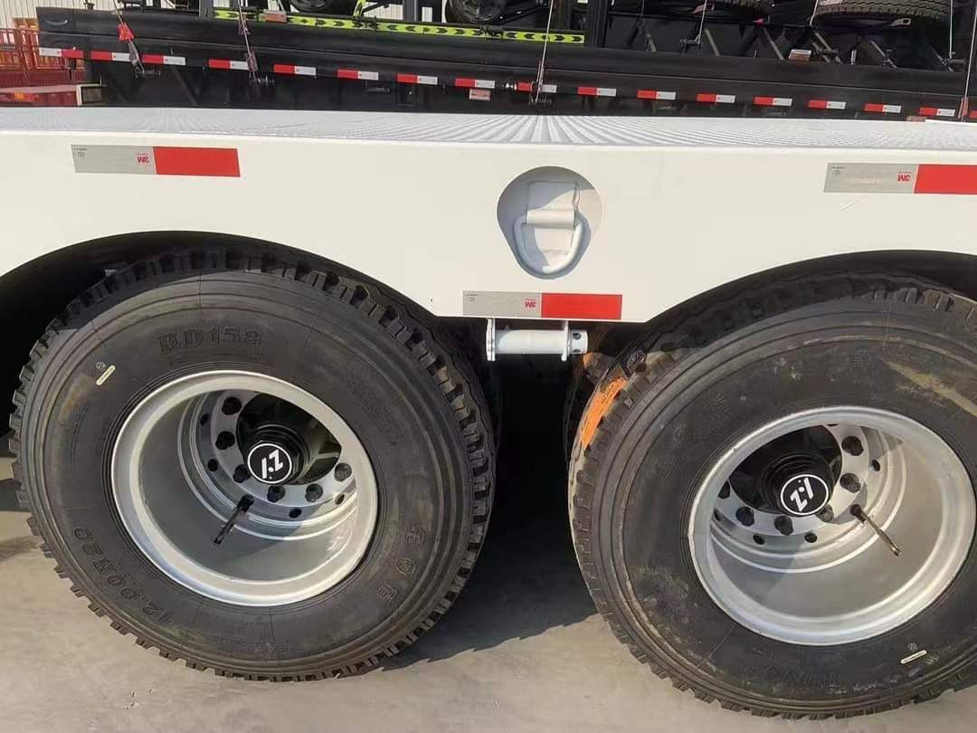 40-foot dangerous goods container skeleton semi-trailer