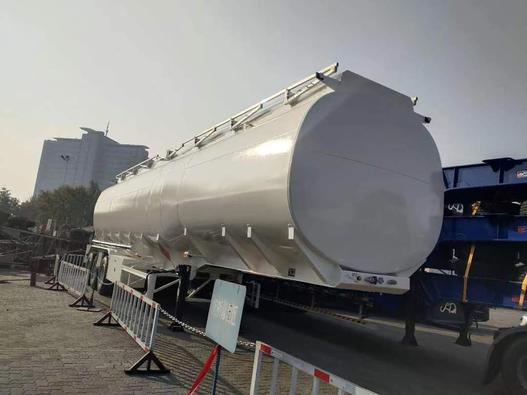 26 cubic meters corrosive material tank transport semi-trailer
