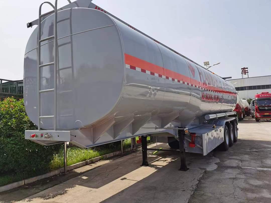 51 cubic meter chemical liquid tank transport semi-trailer