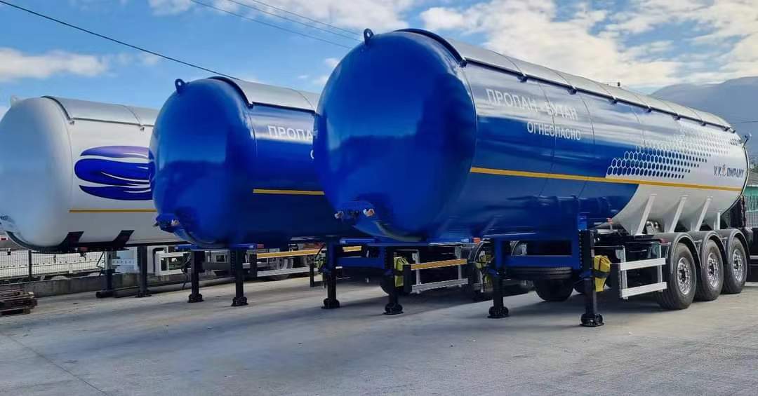 51 cubic meter chemical liquid tank transport semi-trailer