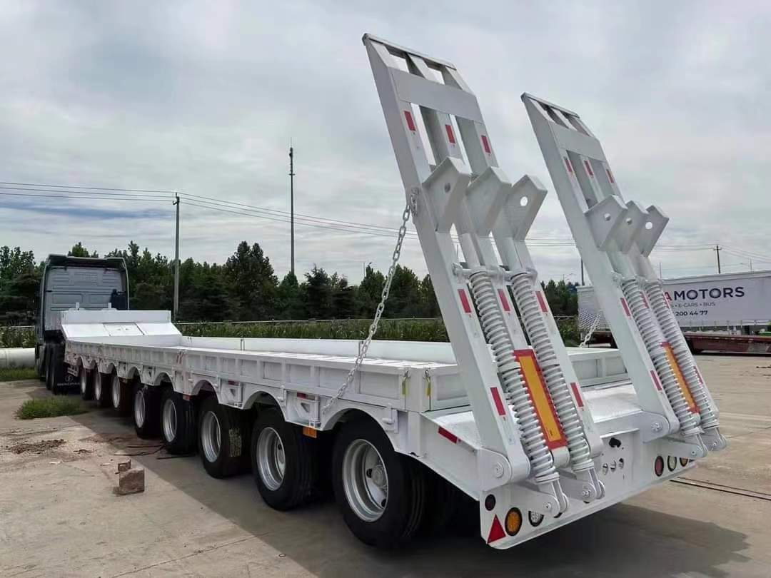 Dump semi-trailers ordered by Ukrainian customers to transport grain