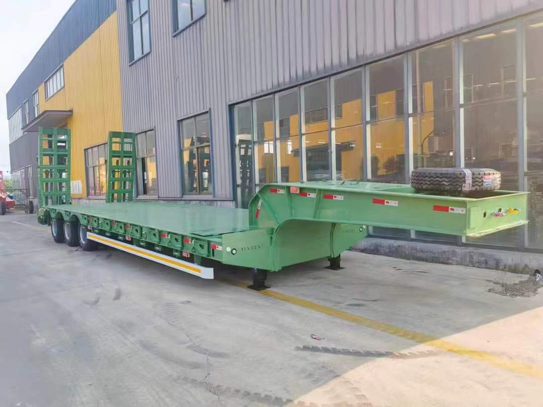 13-meter gooseneck flatbed transport semi-trailer