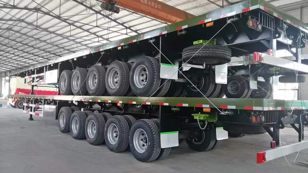 Customized railing semi-trailer for Vietnamese customers